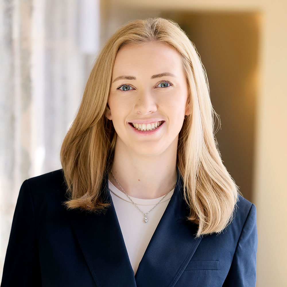 Rechtsanwältin Corinna Schmid